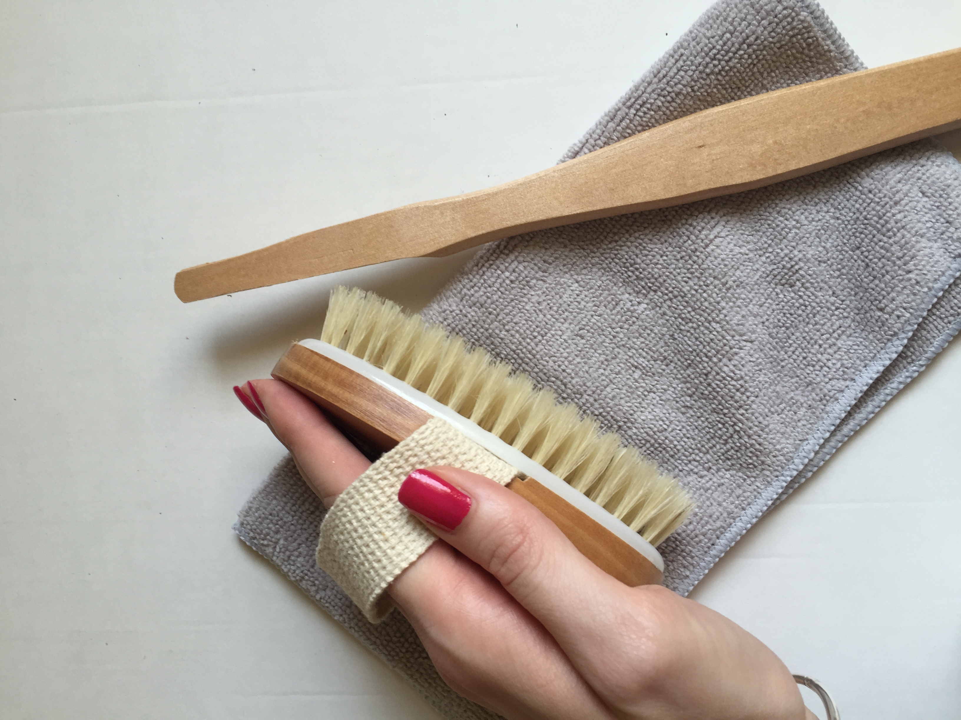 MON MODE | Beauty | Dry Brushing