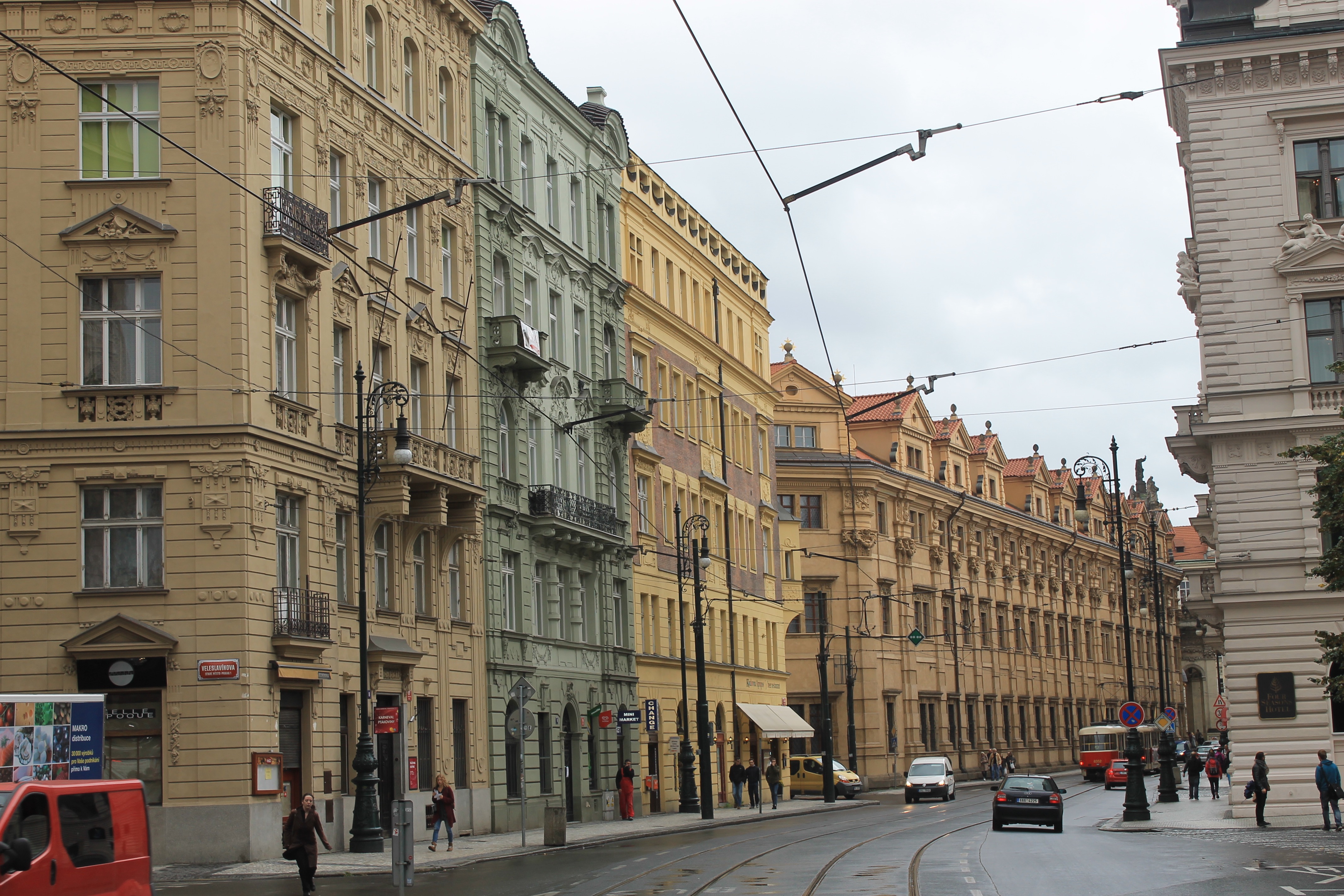 MON MODE | Travel Blogger | Yasmine Hotel Prague | Review | 4 Star Hotel | Czech Republic