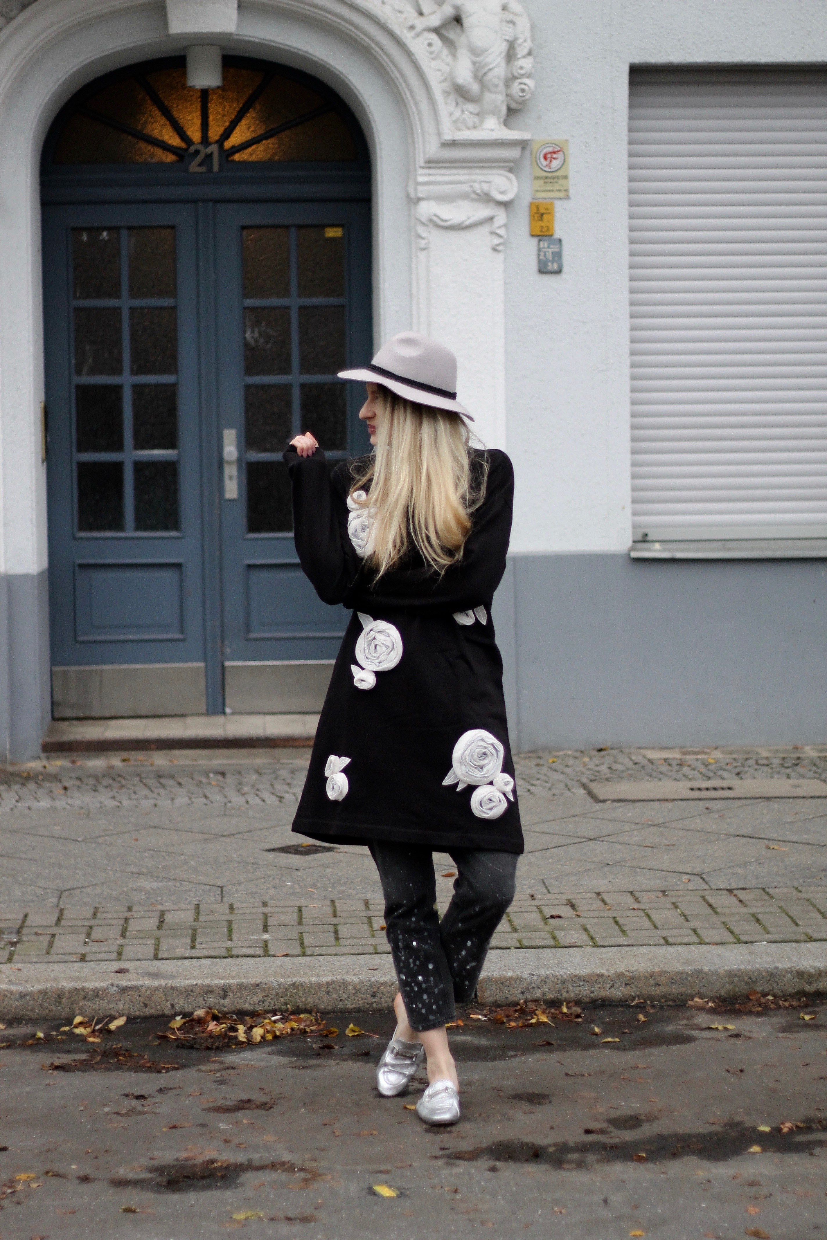 MON MODE | Fashion Blogger | Berlin Street Style | MonMode Blog | Oversized Sweater