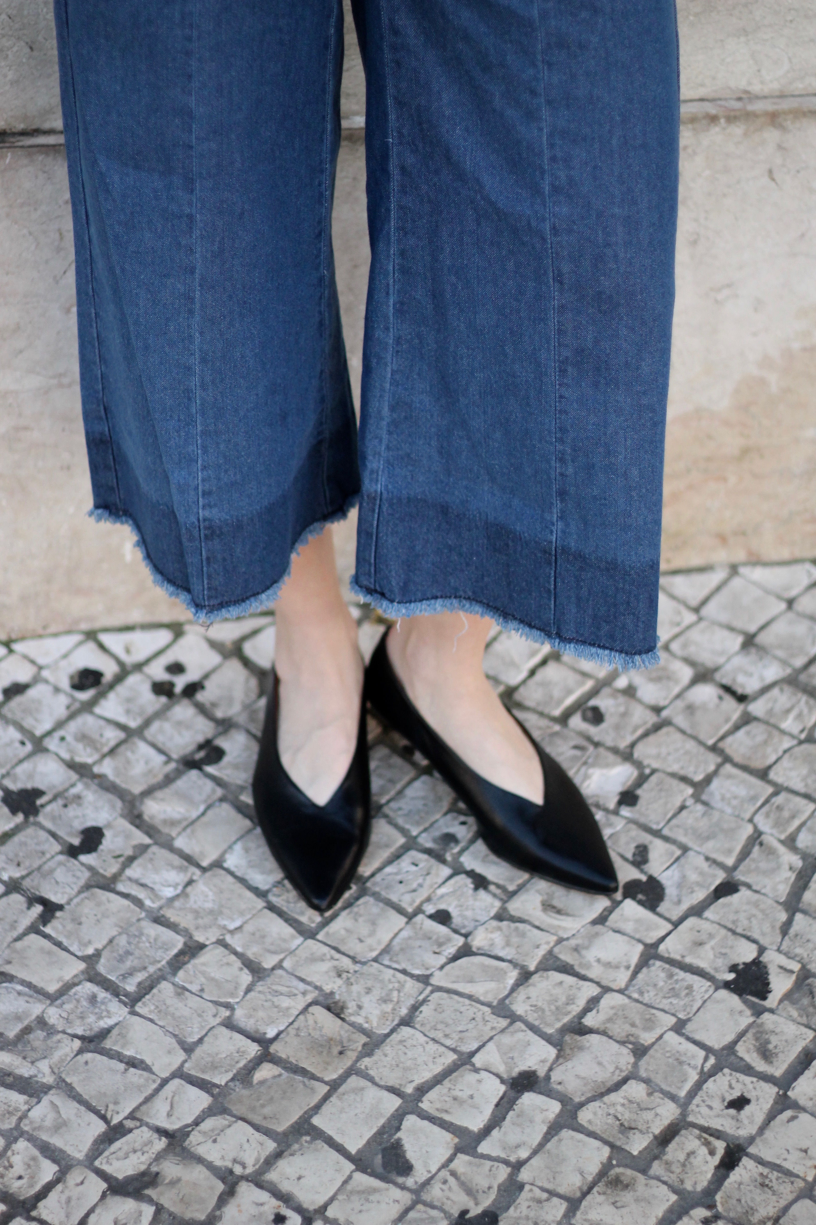 MON MODE / Fashion Blogger / Denim Culottes / Lisbon, Portugal