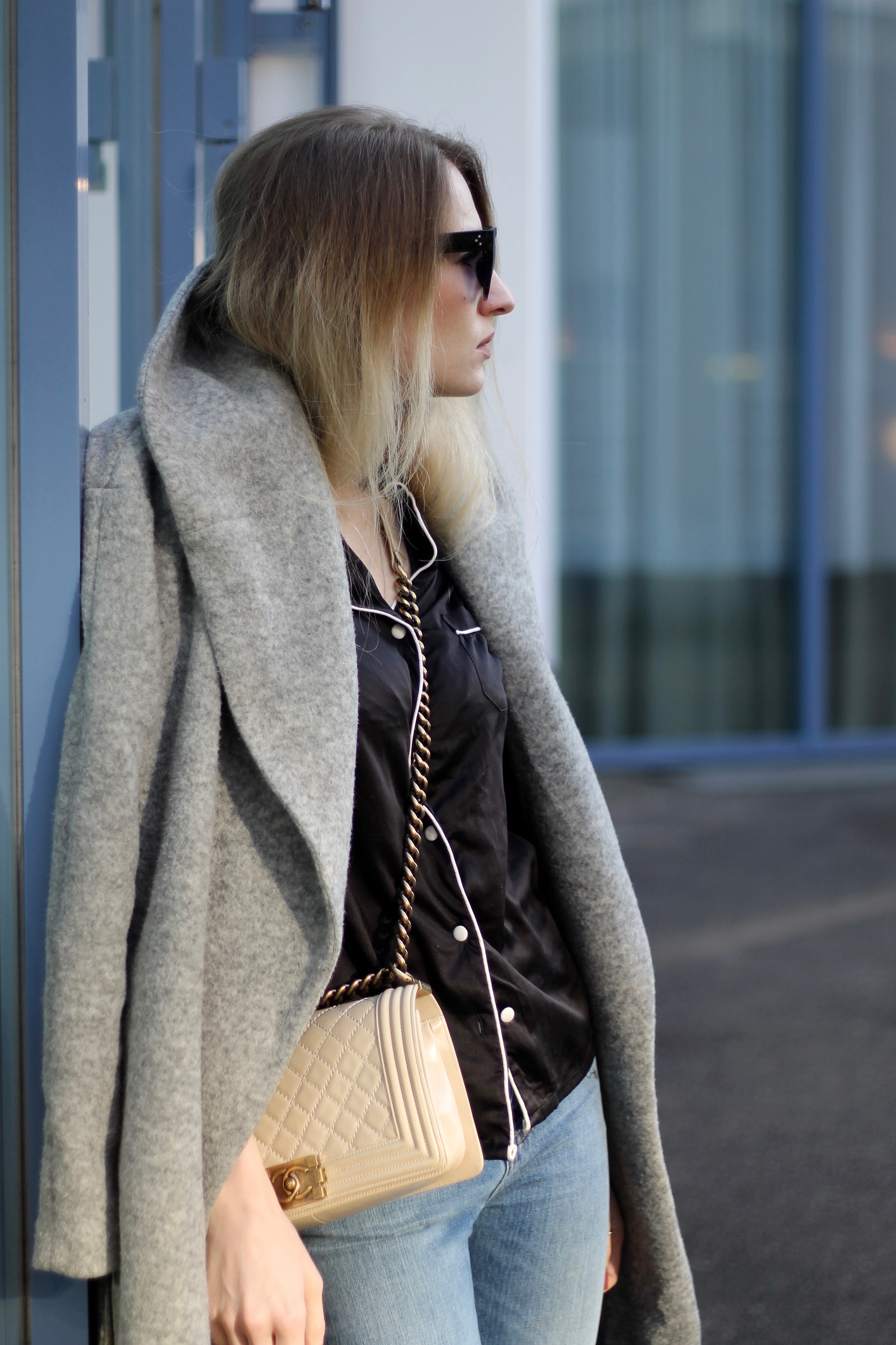 MON MODE | Fashion Blogger | Berlin Street Style | Fashion Trends | Berlin Fashion| PJ Bed Sheets| Chanel Boy
