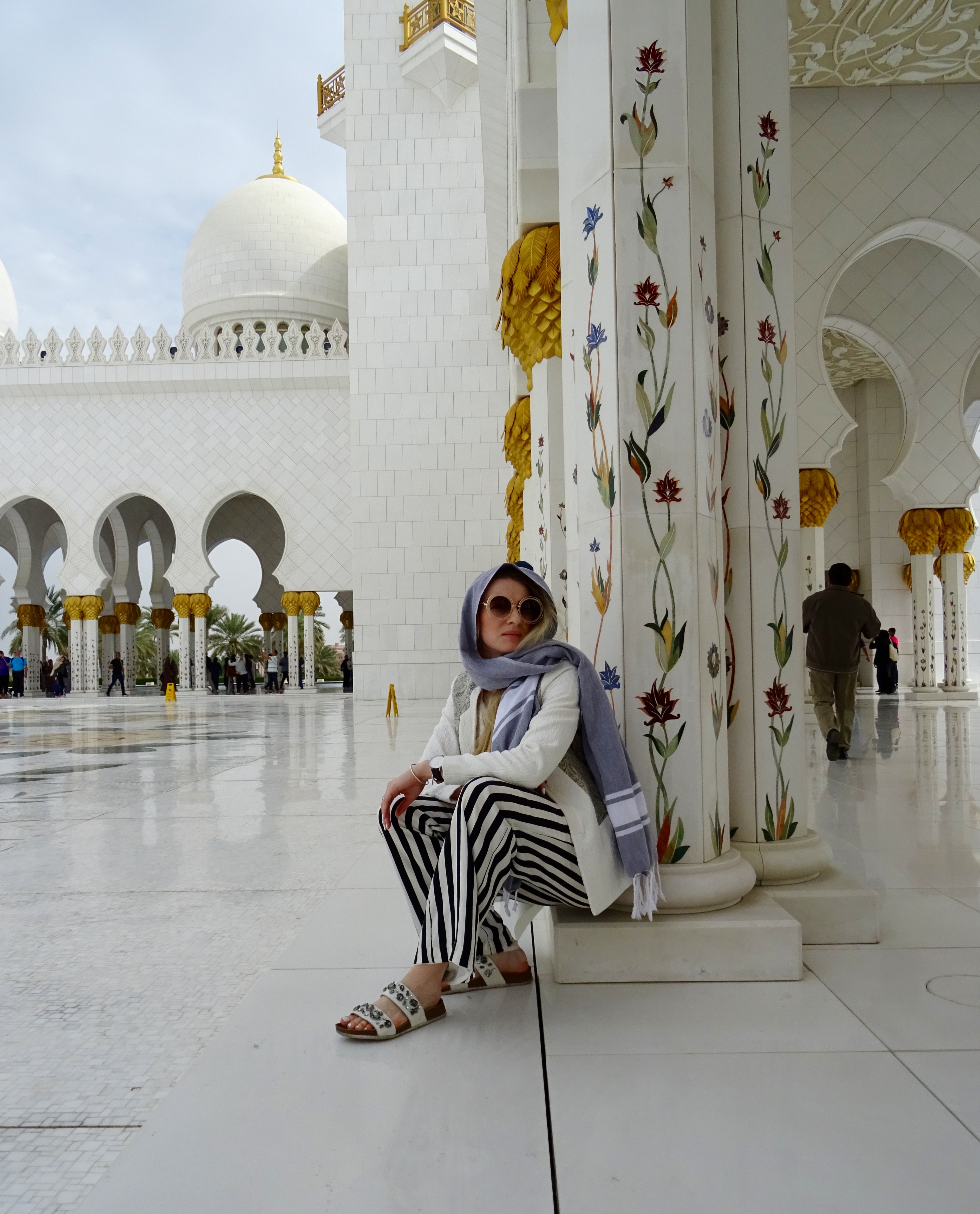 Mon_Mode Blog | Mon Mode | Fashion blog | Toronto Bloger | Travel Blog | Sheikh Zayed Mosque