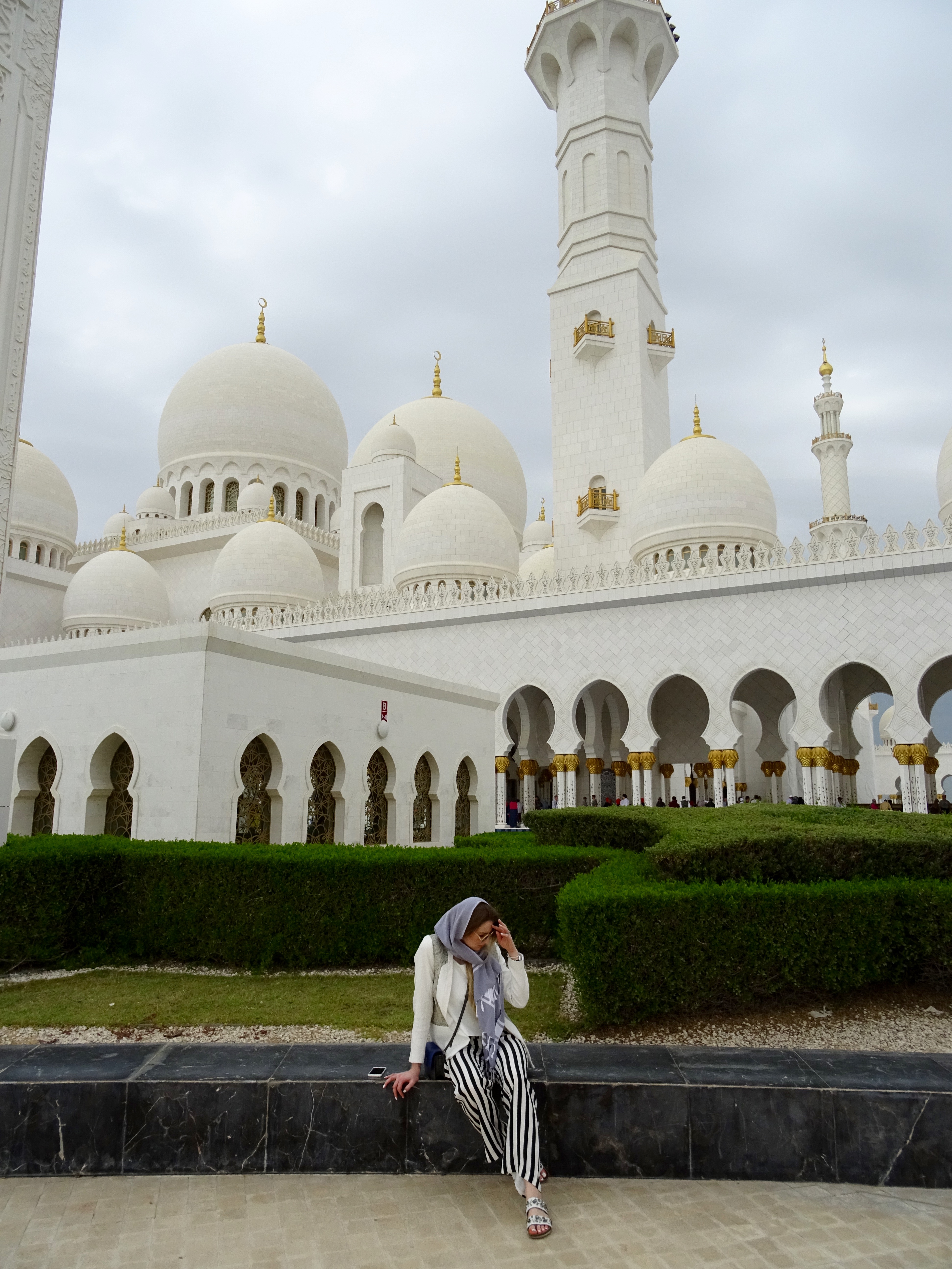 Mon_Mode Blog | Mon Mode | Fashion blog | Toronto Bloger | Travel Blog | Sheikh Zayed Mosque