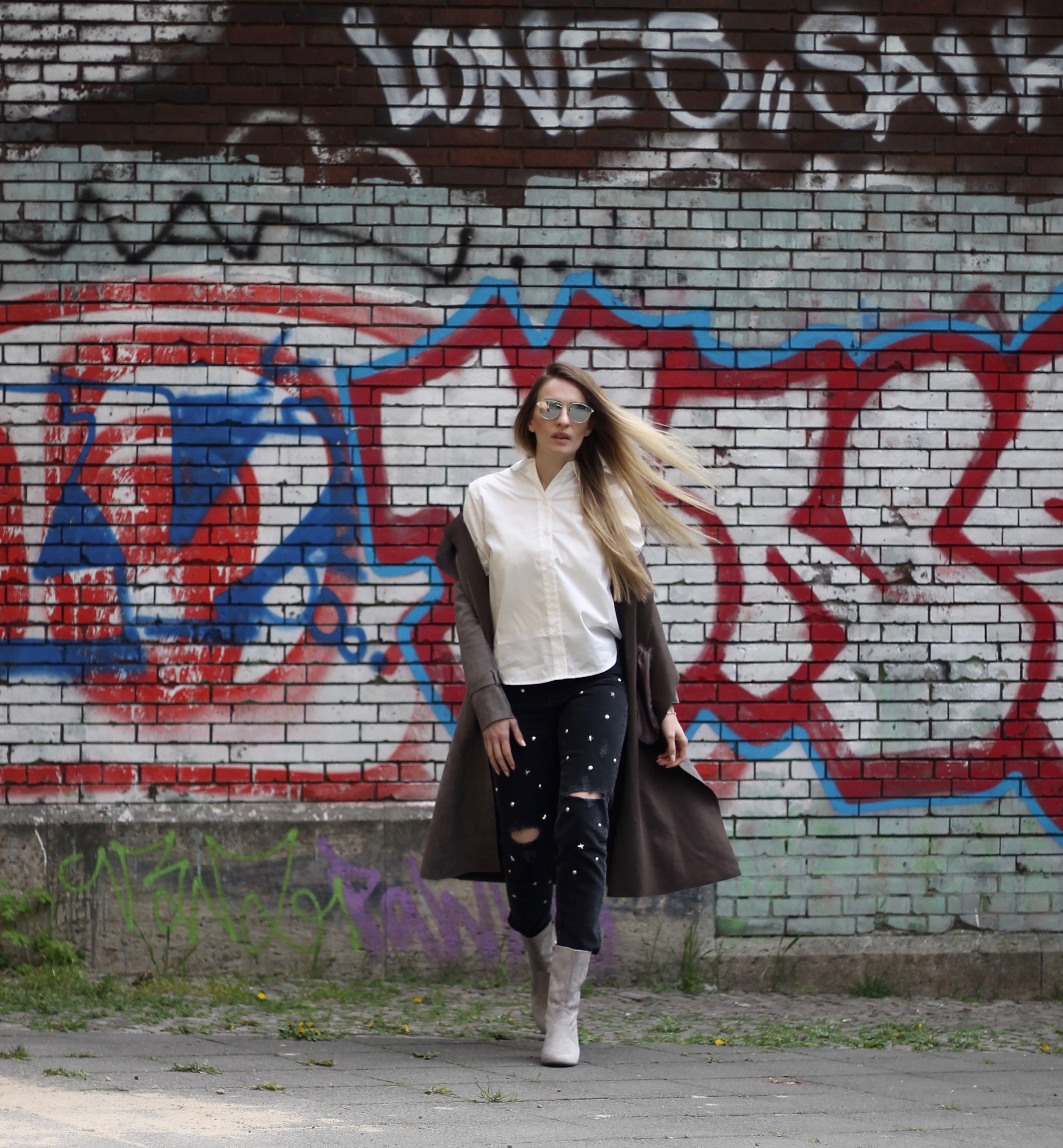 MON MODE | Fashion Blogger | Change | New Apartments | Berlin | Toronto