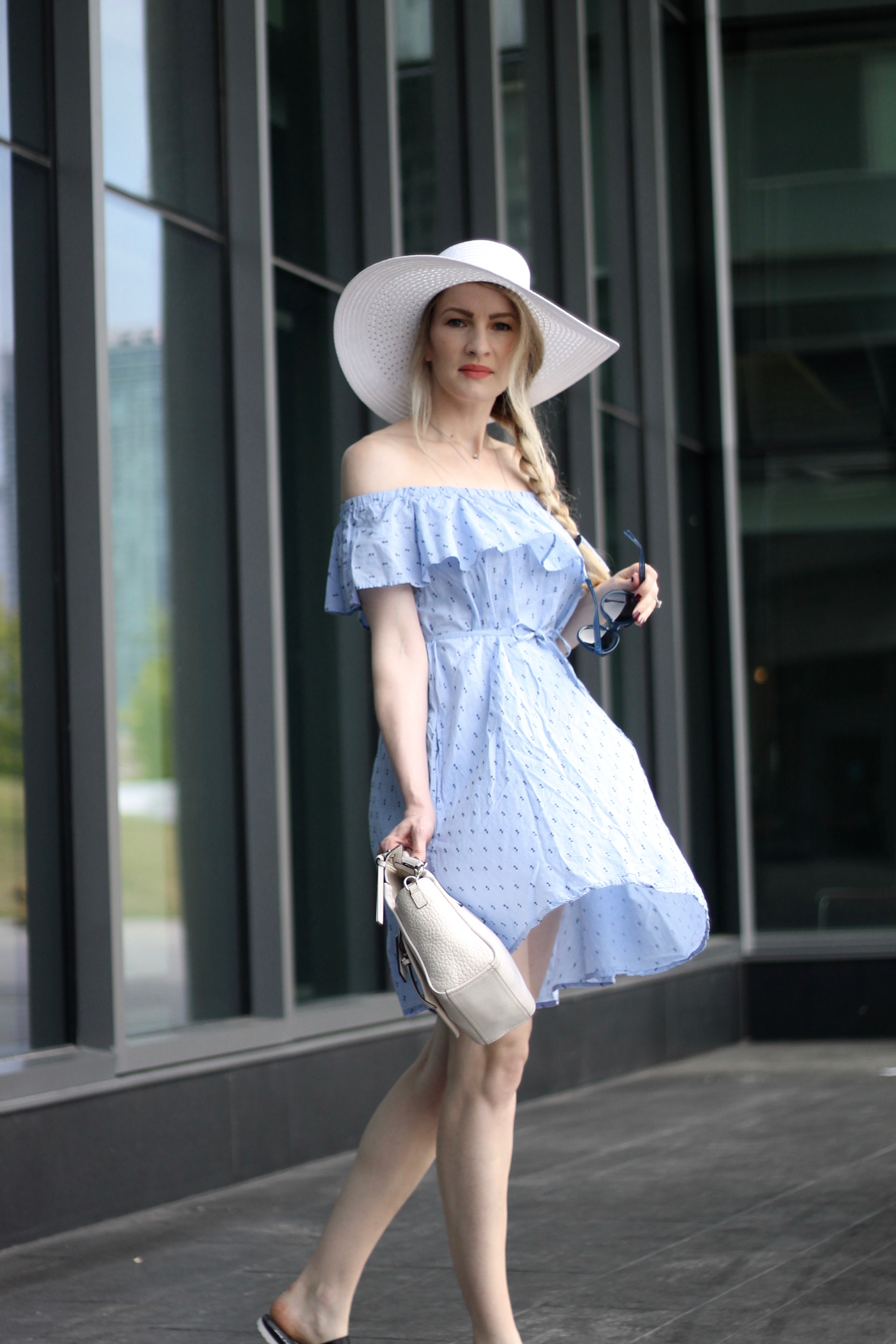 MON MODE / Fashion Blogger / Toronto / Joe Fresh / Off Shoulder 