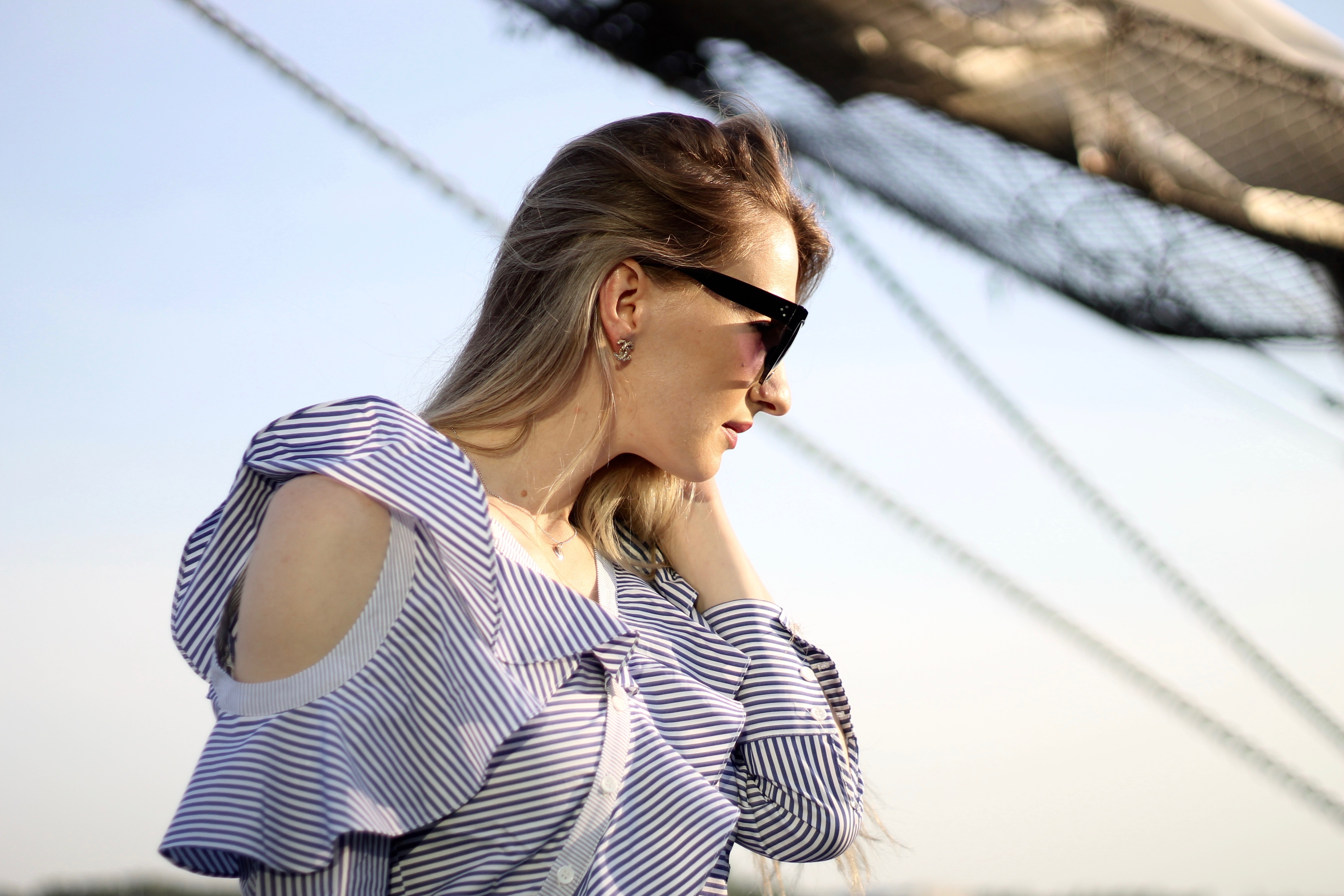 MON MODE Blog | Mon Mode | Style Blog | Toronto Blogger | Sail Boat| Toronto Harbor |  Sunset | Ruffle Blouse 