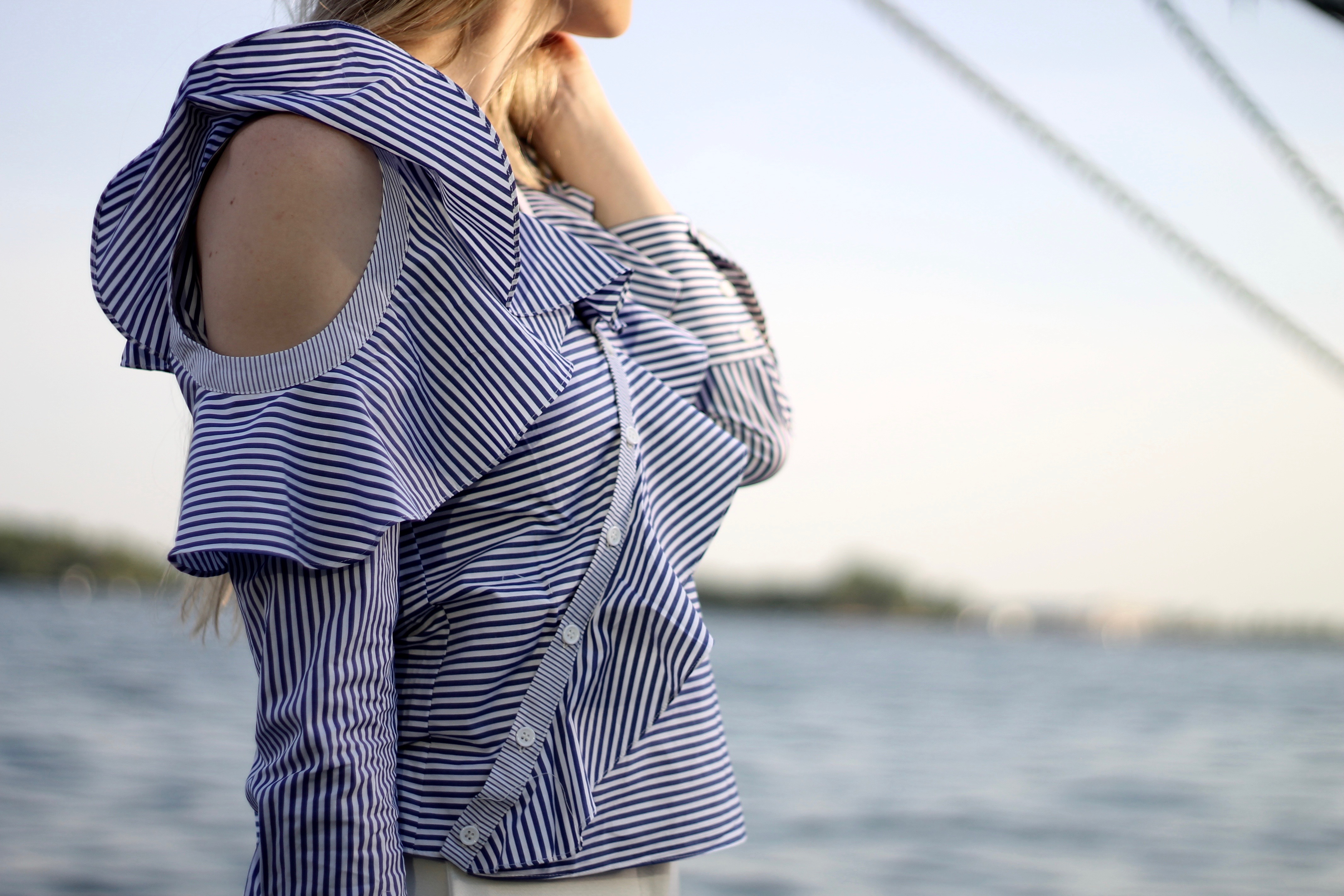 MON MODE Blog | Mon Mode | Style Blog | Toronto Blogger | Sail Boat| Toronto Harbor |  Sunset | Ruffle Blouse 