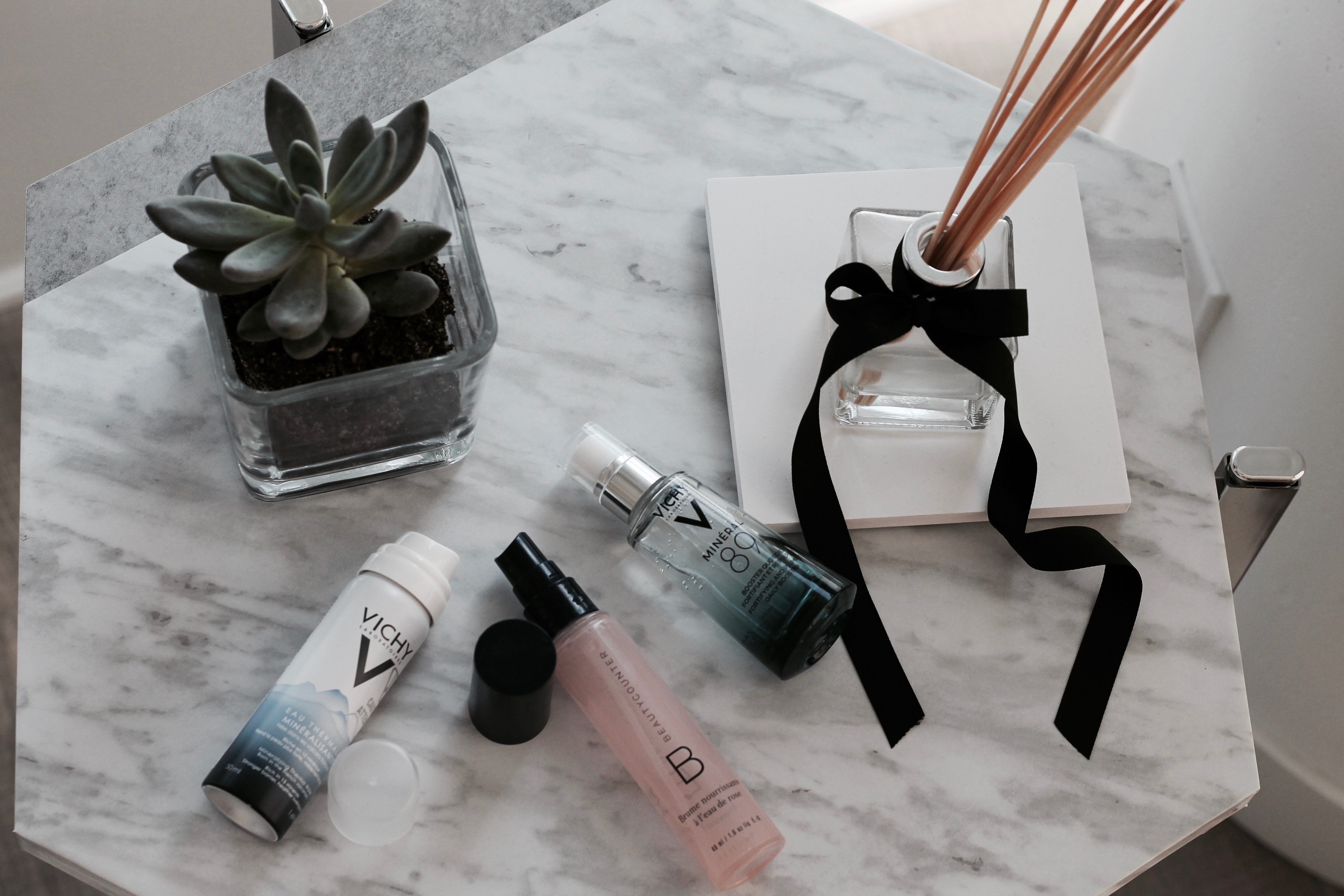 MON MODE Blog | Mon Mode | Fashion Blog | Toronto Blogger |Summer Skincare Routine | Vichy Mineral Water | Face mist