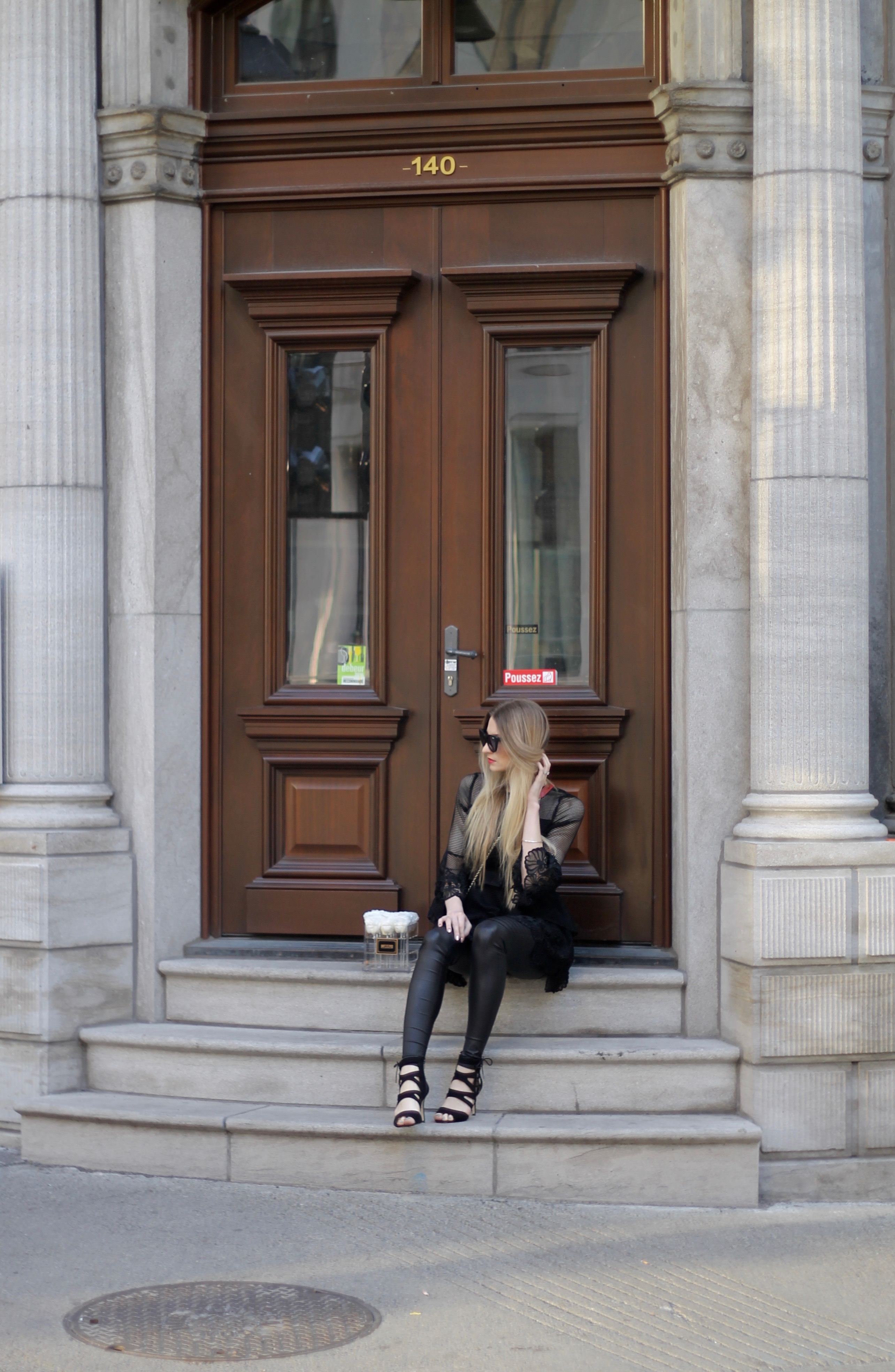 MON MODE | MonMode | Fashion Blog | Montreal Guide | LBD | Two Years Marriage Jewels | Pandora | Everlasting Roses