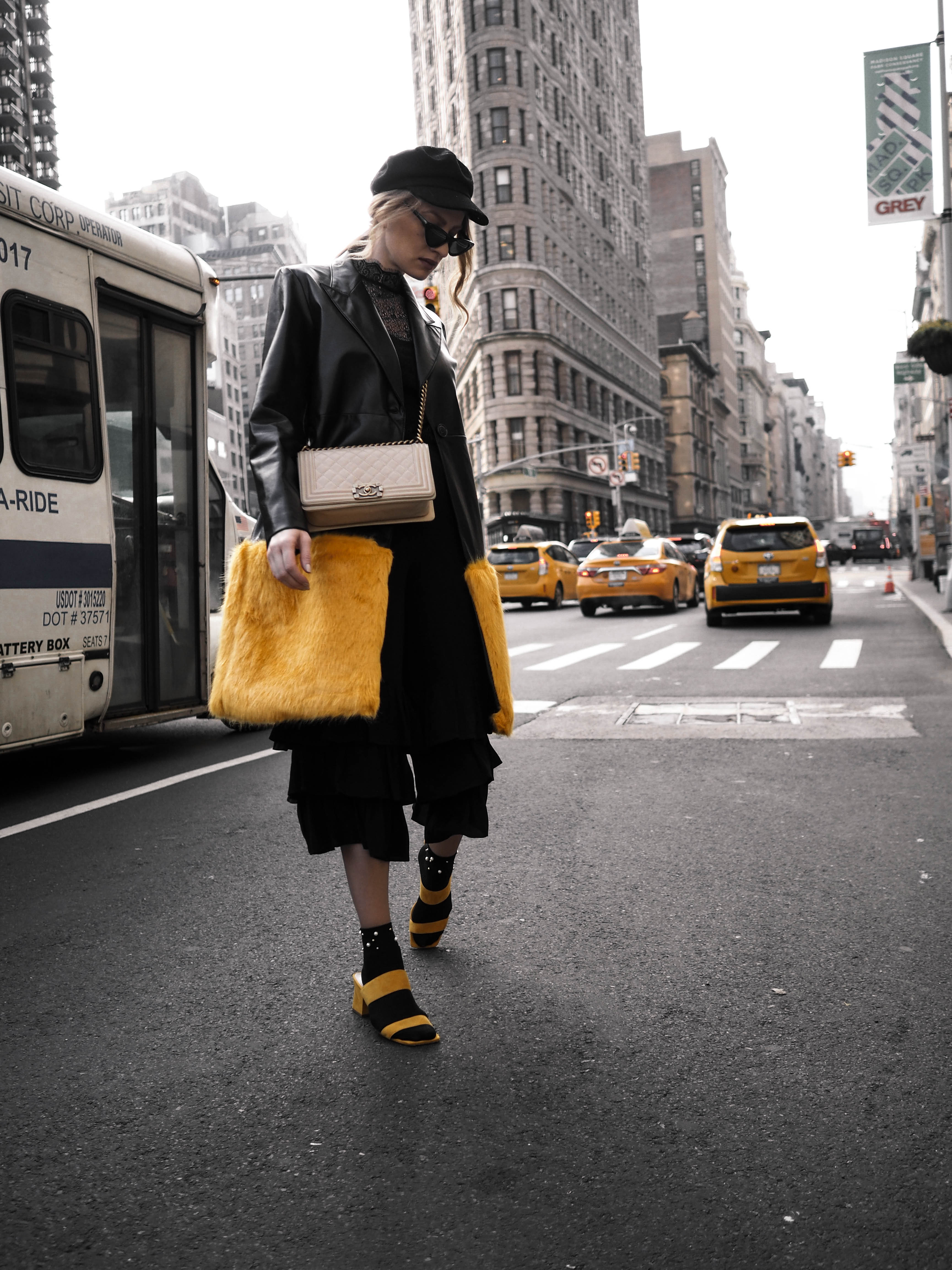 MON MODE | Fashion Blogger | Toronto Blogger | NYFW Trends | Mustard Yellow | NYFW | NYC | Trend Alert Yellow Mustard NYFW