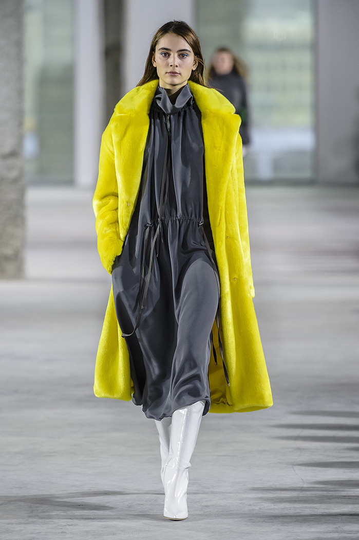 Trend Alert: Yellow & Mustard at NYFW for Fall 2018 – MON MODE