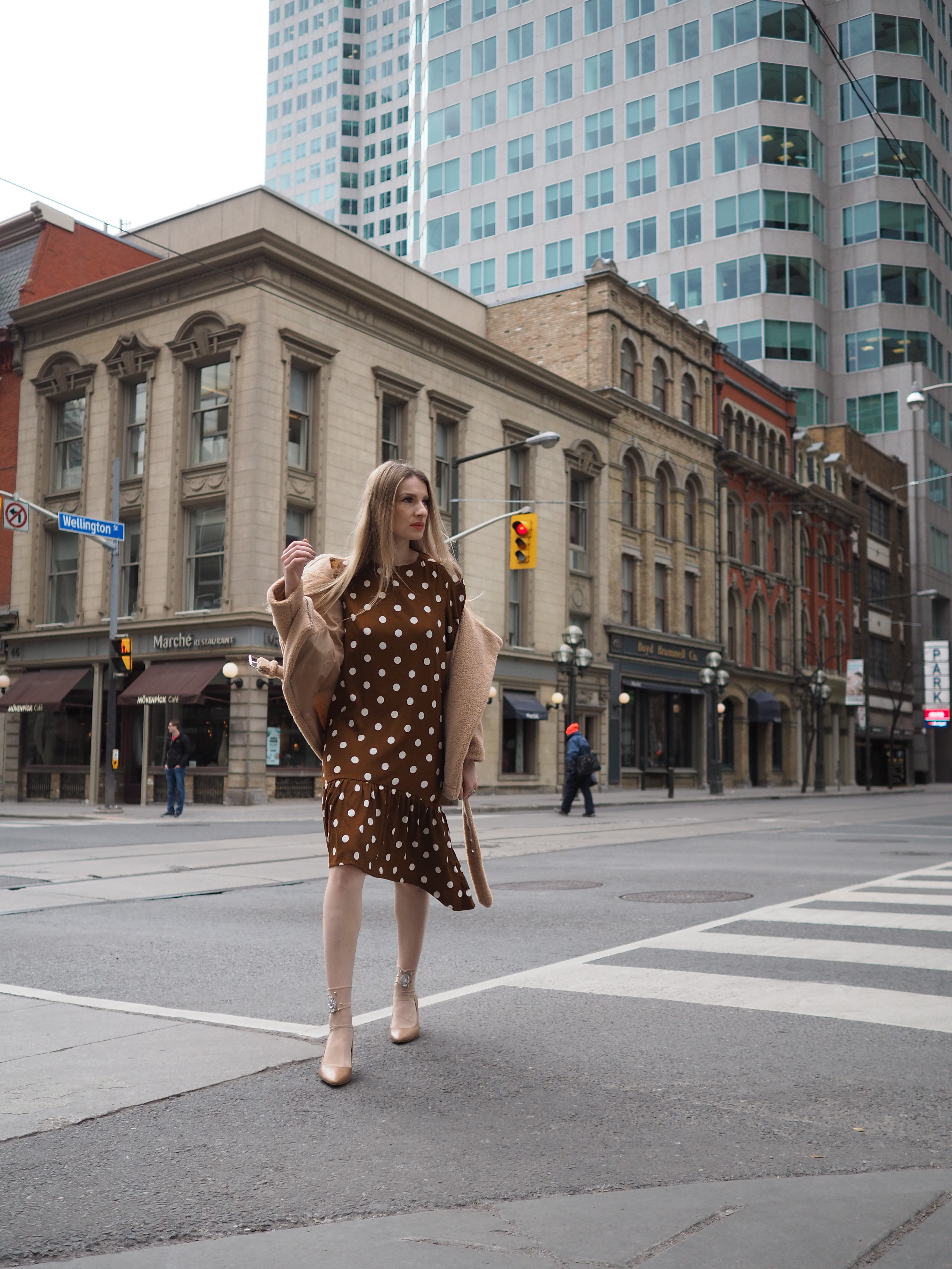 MON MODE | Fashion Blogger | Toronto Blogger | Spring Trend | Polka Dots