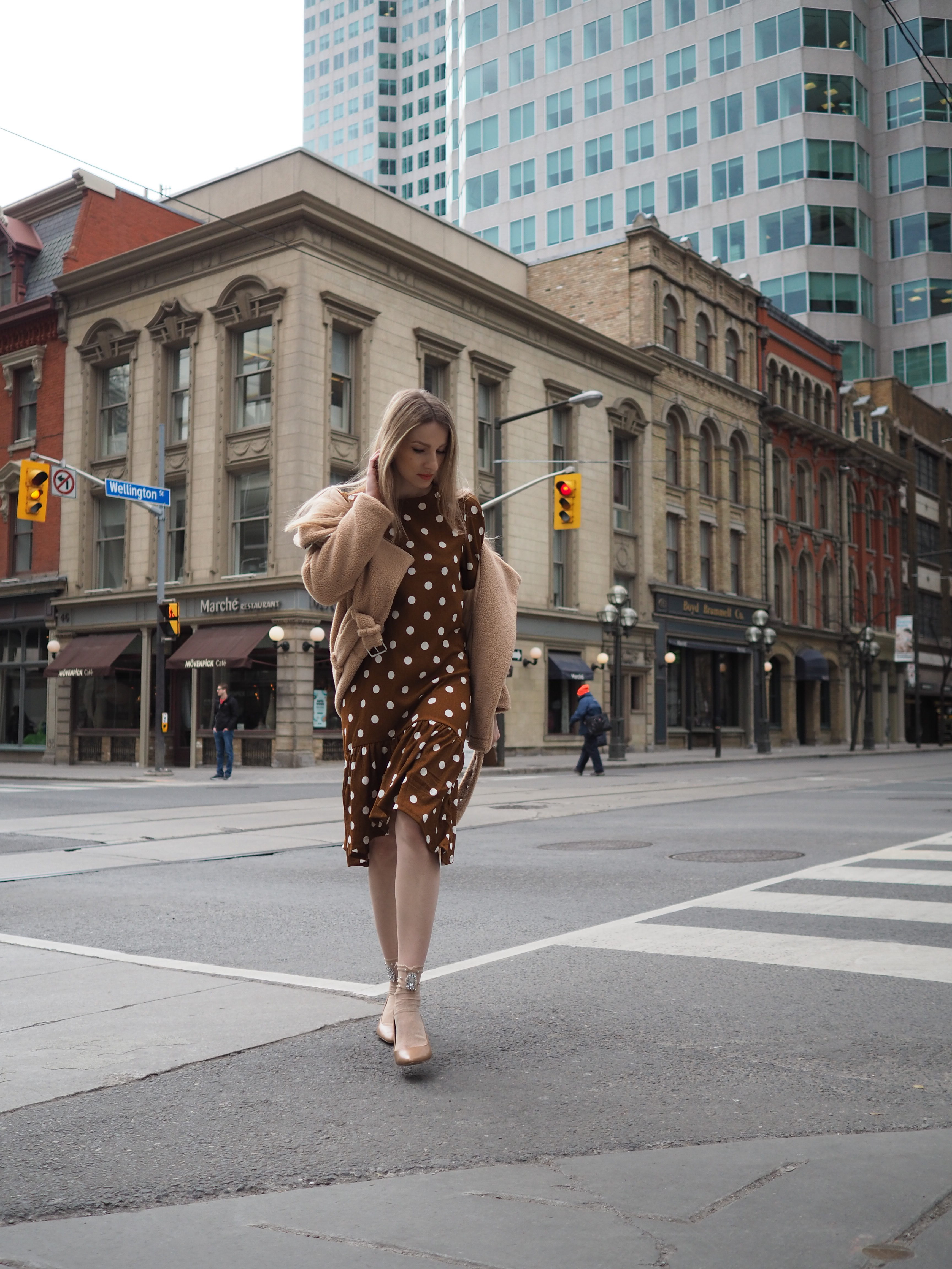 MON MODE | Fashion Blogger | Toronto Blogger | Spring Trend | Polka Dots