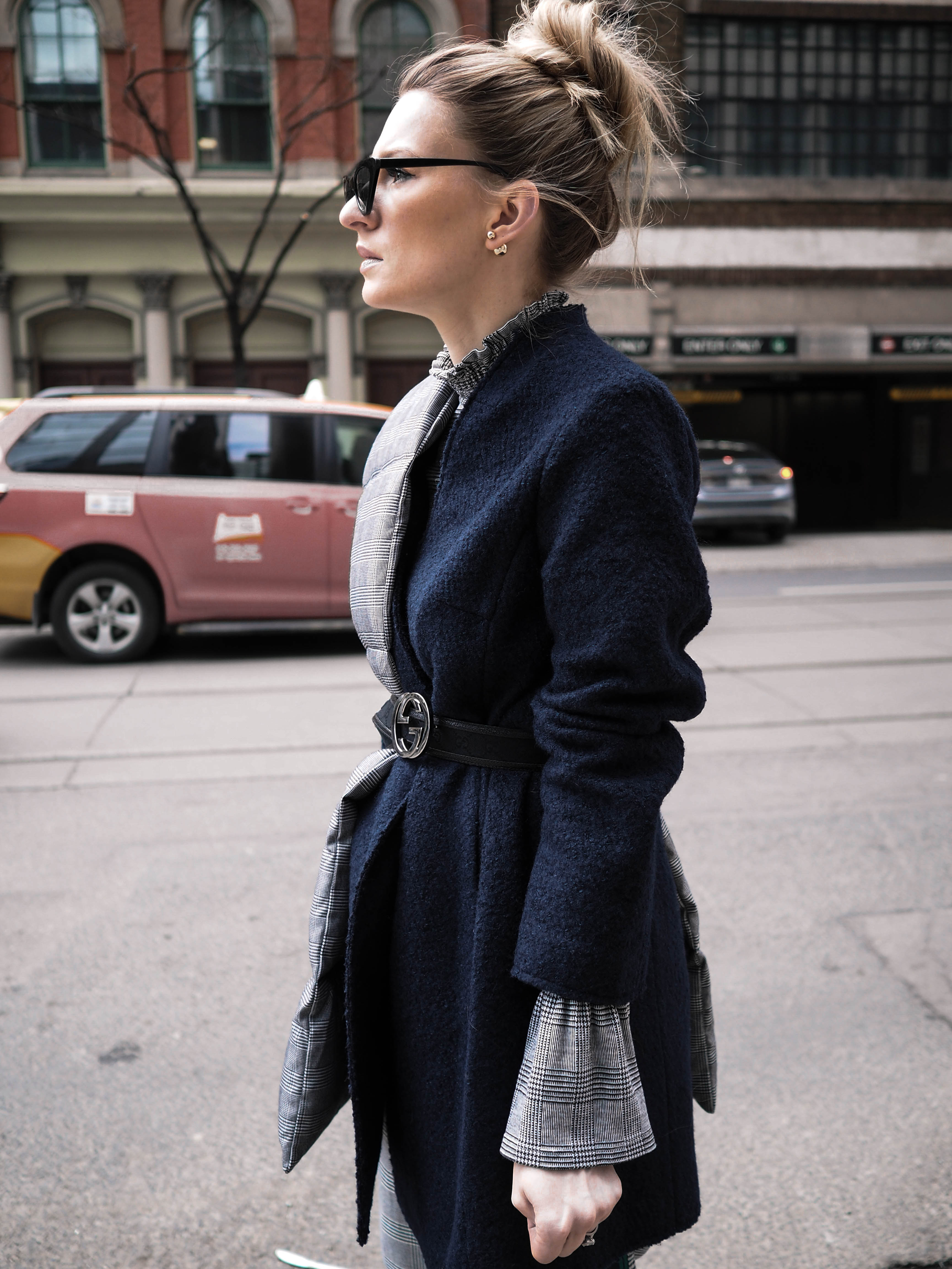 MON MODE | Fashion Blogger | Fashion Blog | Toronto Blogger | DIY Pearl Denim
