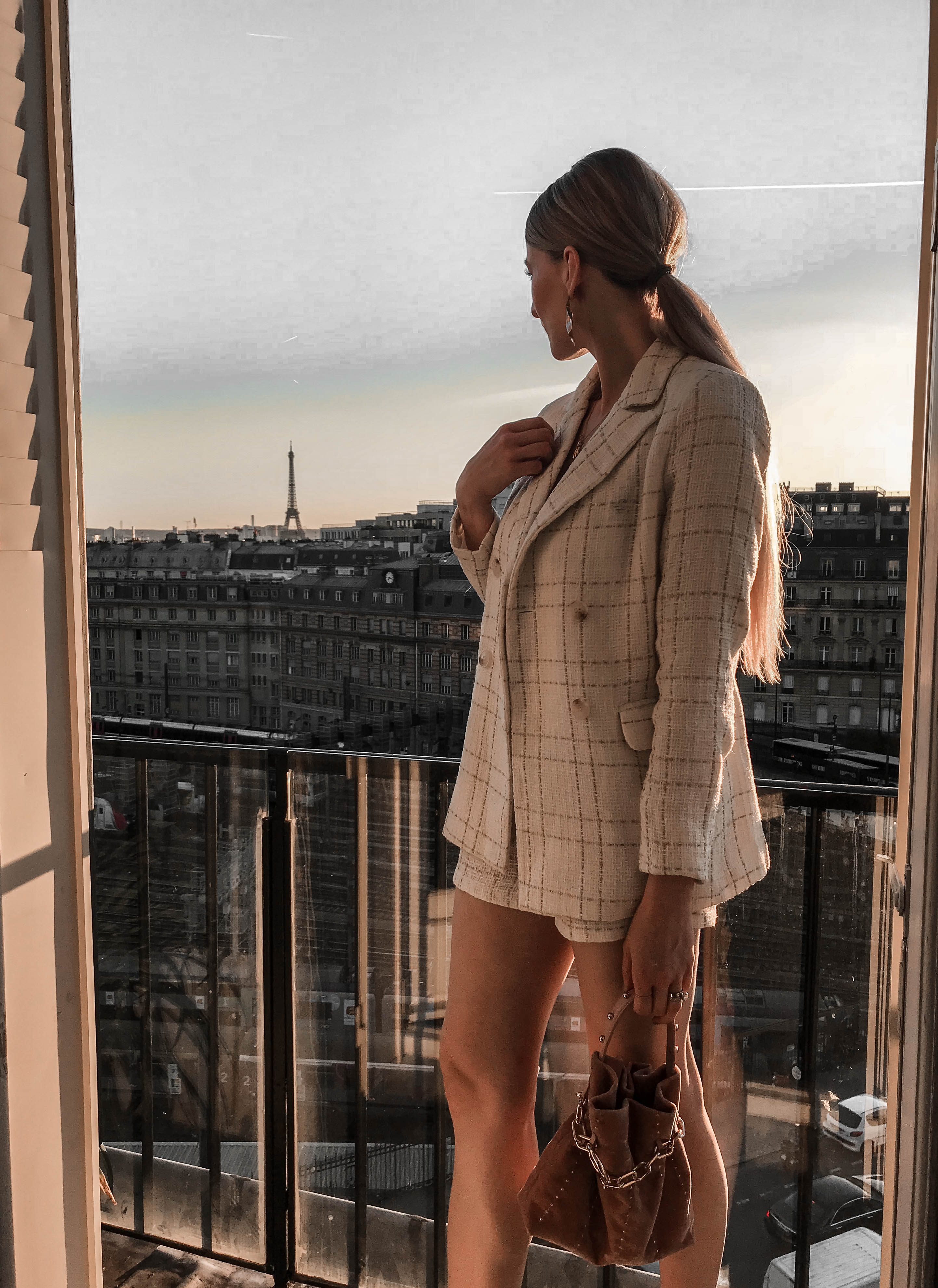 MON MODE / Fashion Blogger / Toronto Blogger | Paris | Atelier Cologne | L'Oreal | Paris Fashion Week 