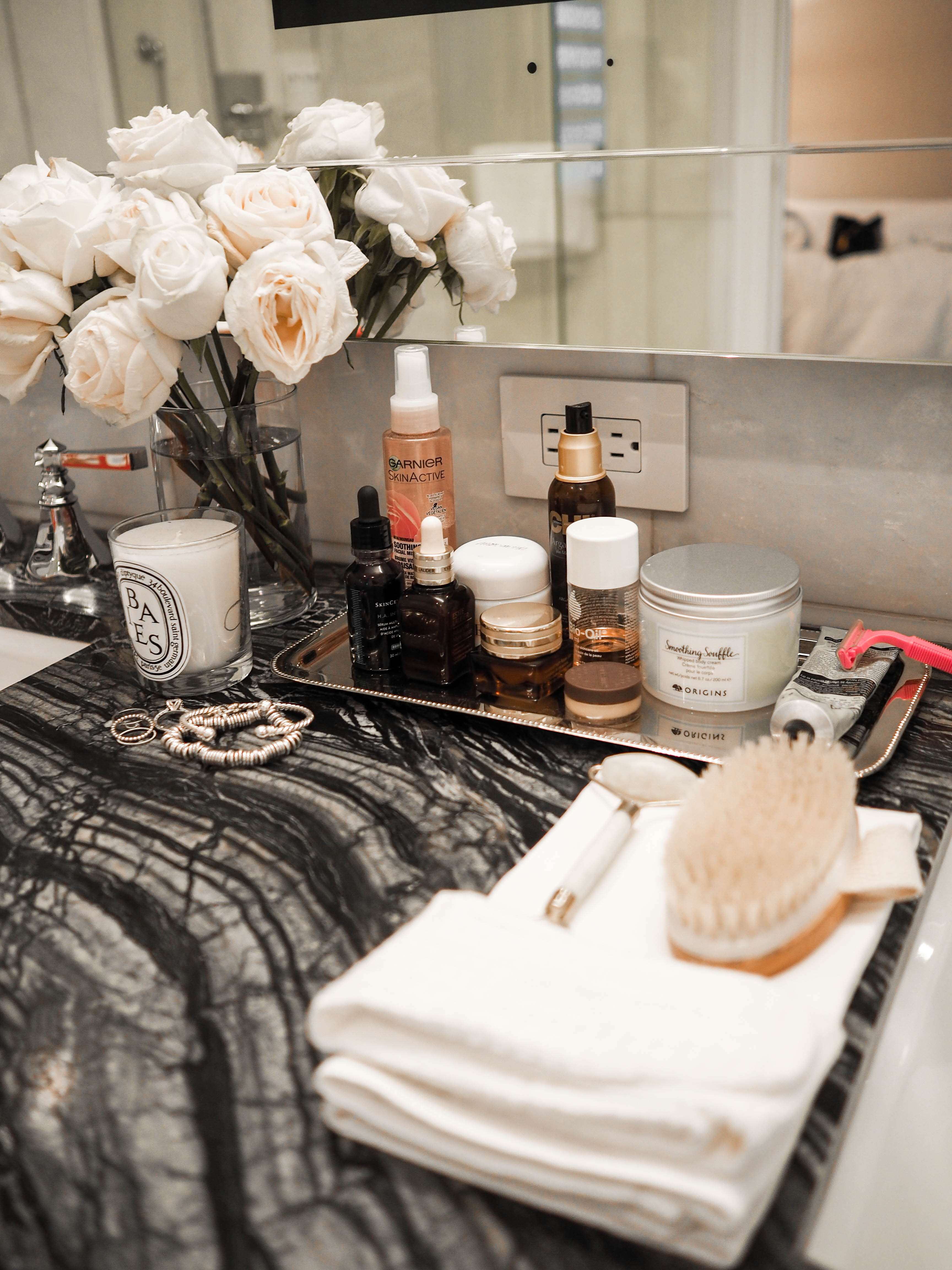 MON MODE | Monmode | Toronto Blogger |Travel Blogger | Silkn Infinity| Home Hair Removal | Selfcare Routine | MMLoveSunday