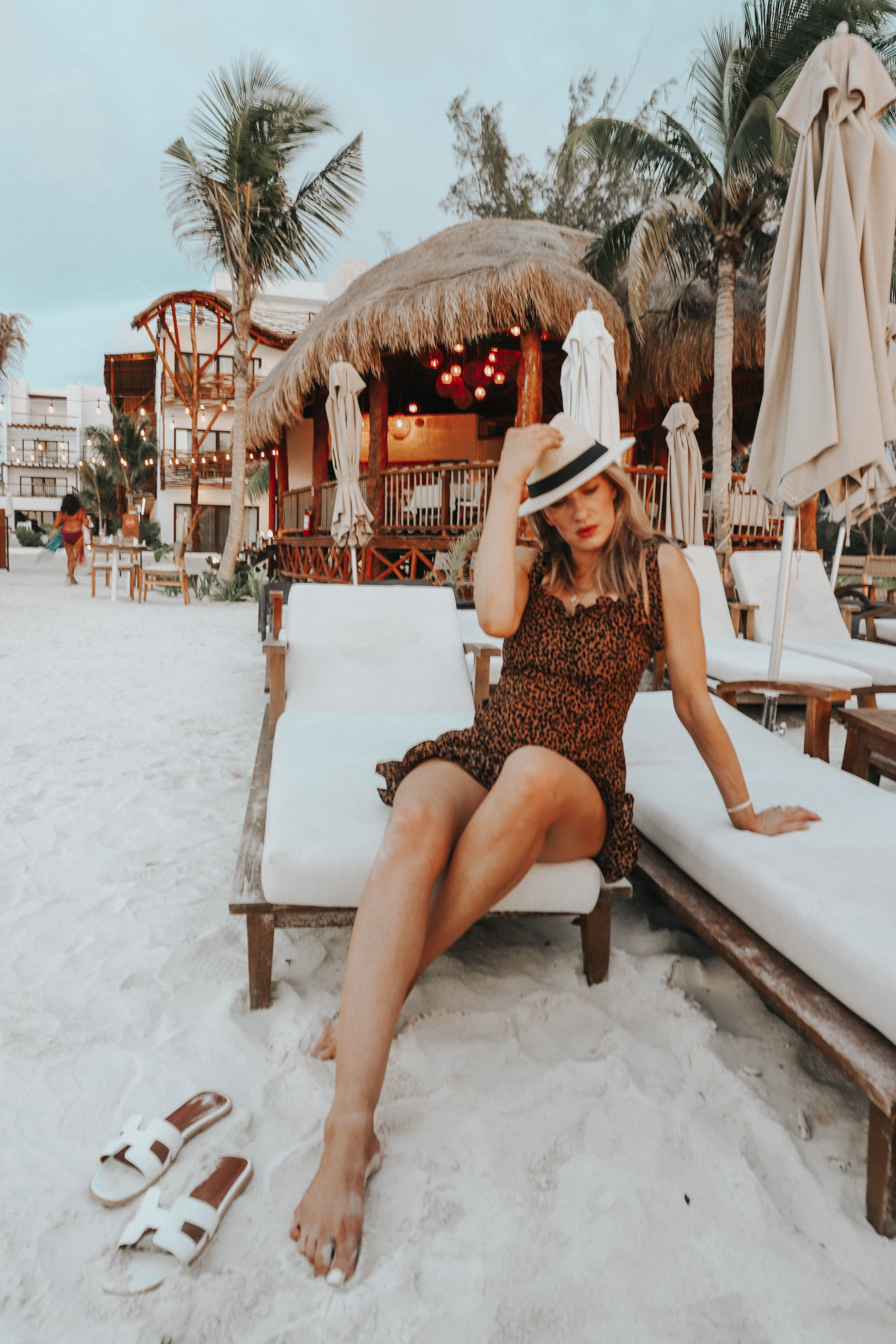 MON MODE Blog | Mon Mode | Style Blog | Toronto Blogger | Mexico | Holbox Beach Club 