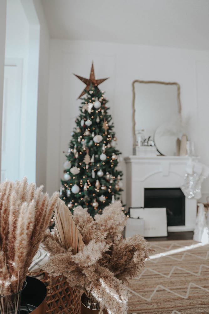 MON MODE Blog | Mon Mode | Style Blog | Home Decor | Christmas Decor | Christmas Tree 